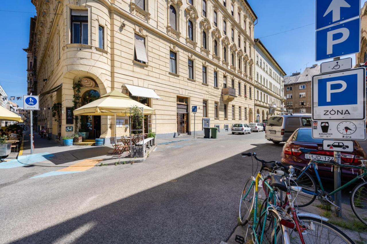 Studio Apollo Budapest Luaran gambar