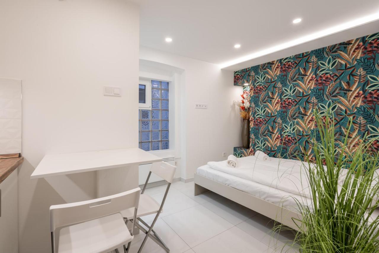 Studio Apollo Budapest Luaran gambar